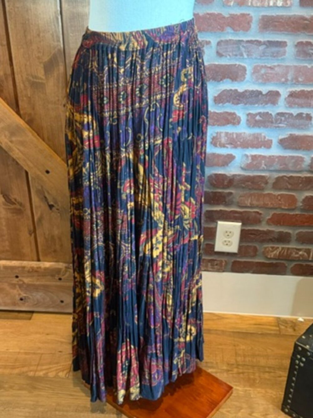 Vintage Cactus Flower Crinkle Pleated Paisley Maxi Broom Skirt One Size